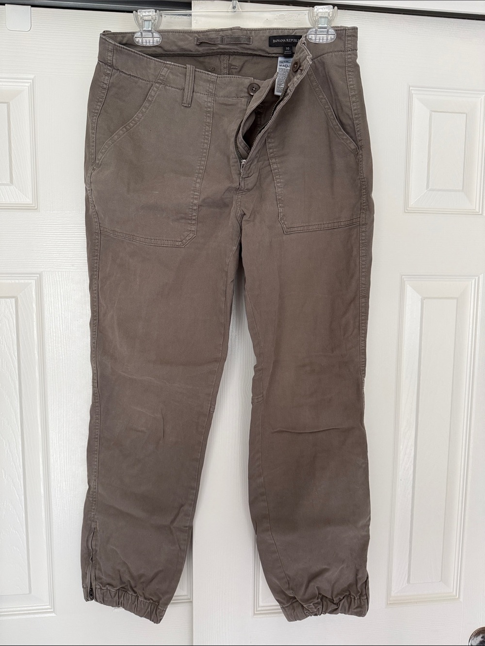 Banana Republic Taupe Jogger Pants